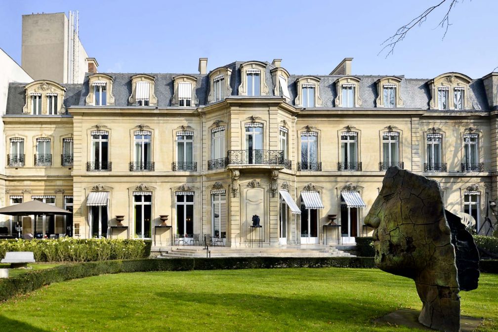 Apicius 20 Rue D Artois 75008 Paris