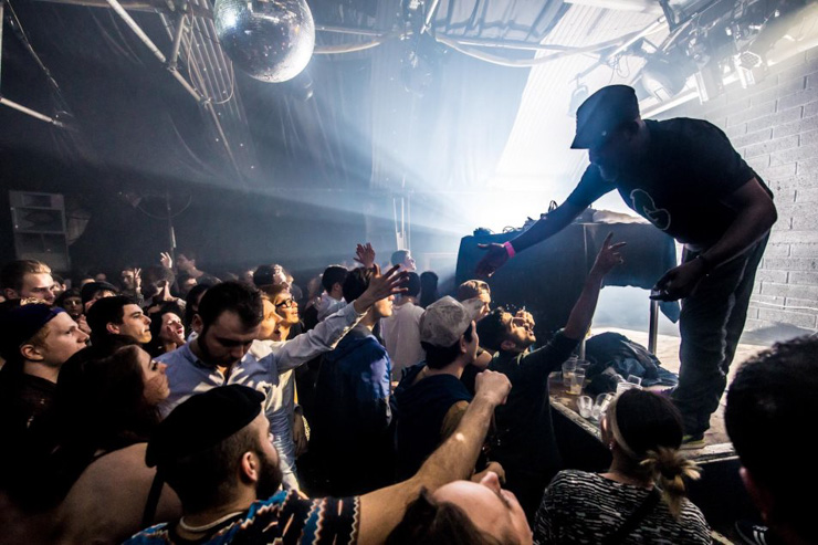 Corsica Studios YONDER