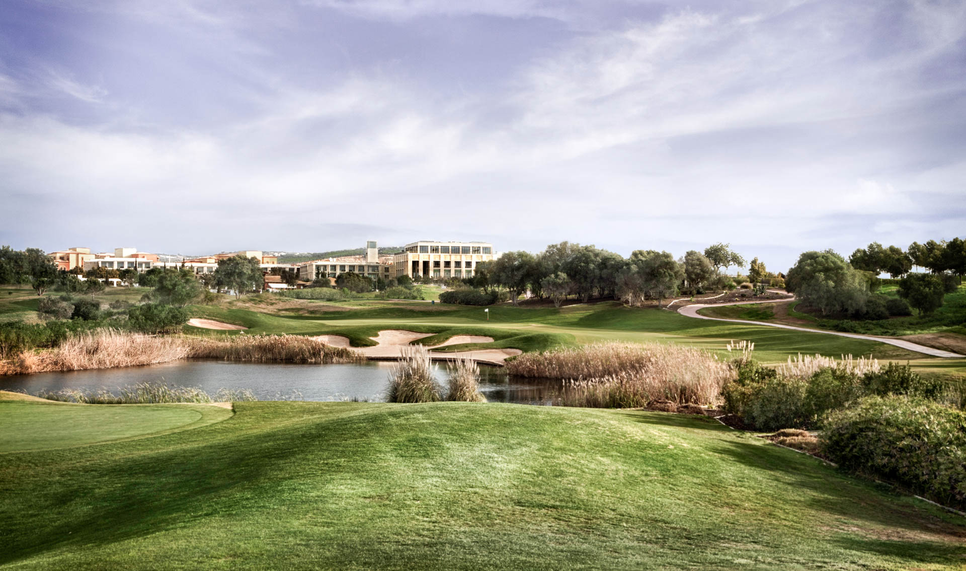 L’Oceânico Golf Course, adjacent au resort, est considéré comme l’un des plus beaux golfs du pays