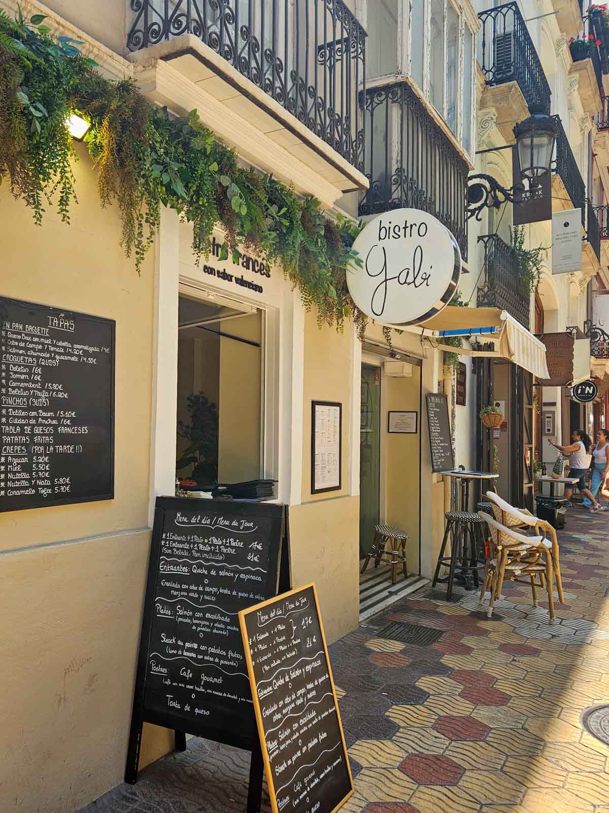 Bistro Gabi© Pauline Richard Dominguez
