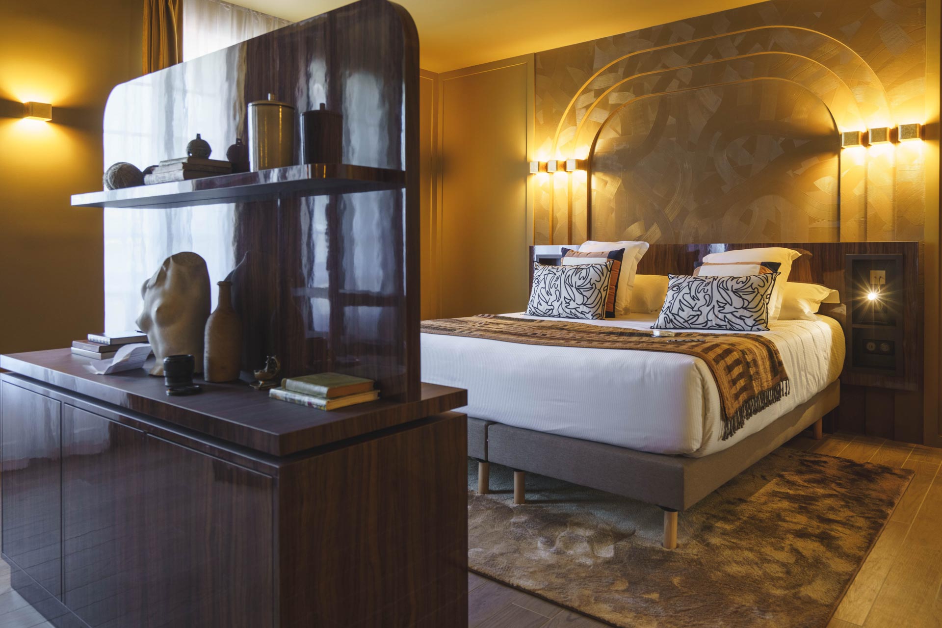 Suite Signature