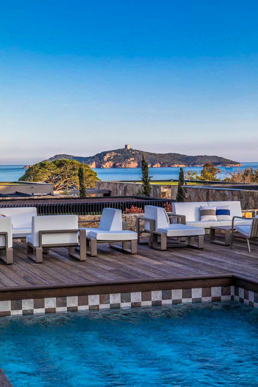 Azzu Resort