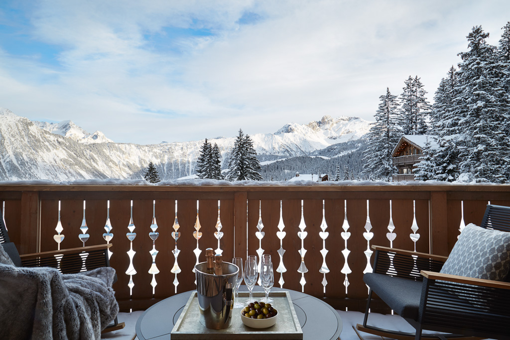 Les penthouse disposent de vastes terrasses, pour profiter de splendides vues sur les montagnes