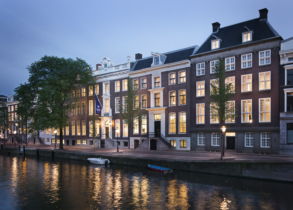 Luxe très classique sur les bords du canal Herengracht au Waldorf Astoria Amsterdam