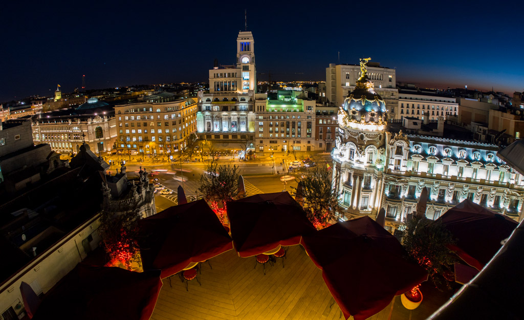 The Principal Madrid - Vue du tout à la nuit tombée