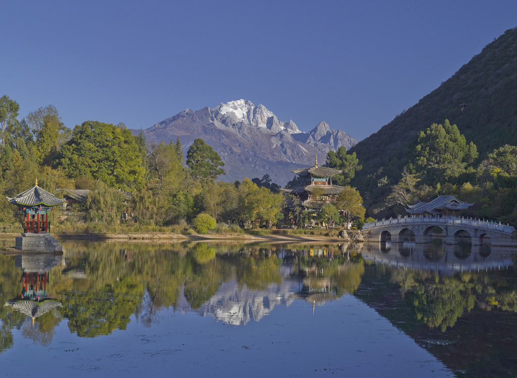 Amandayan (Lijiang, Chine) - Vue sur les montagnes alentours