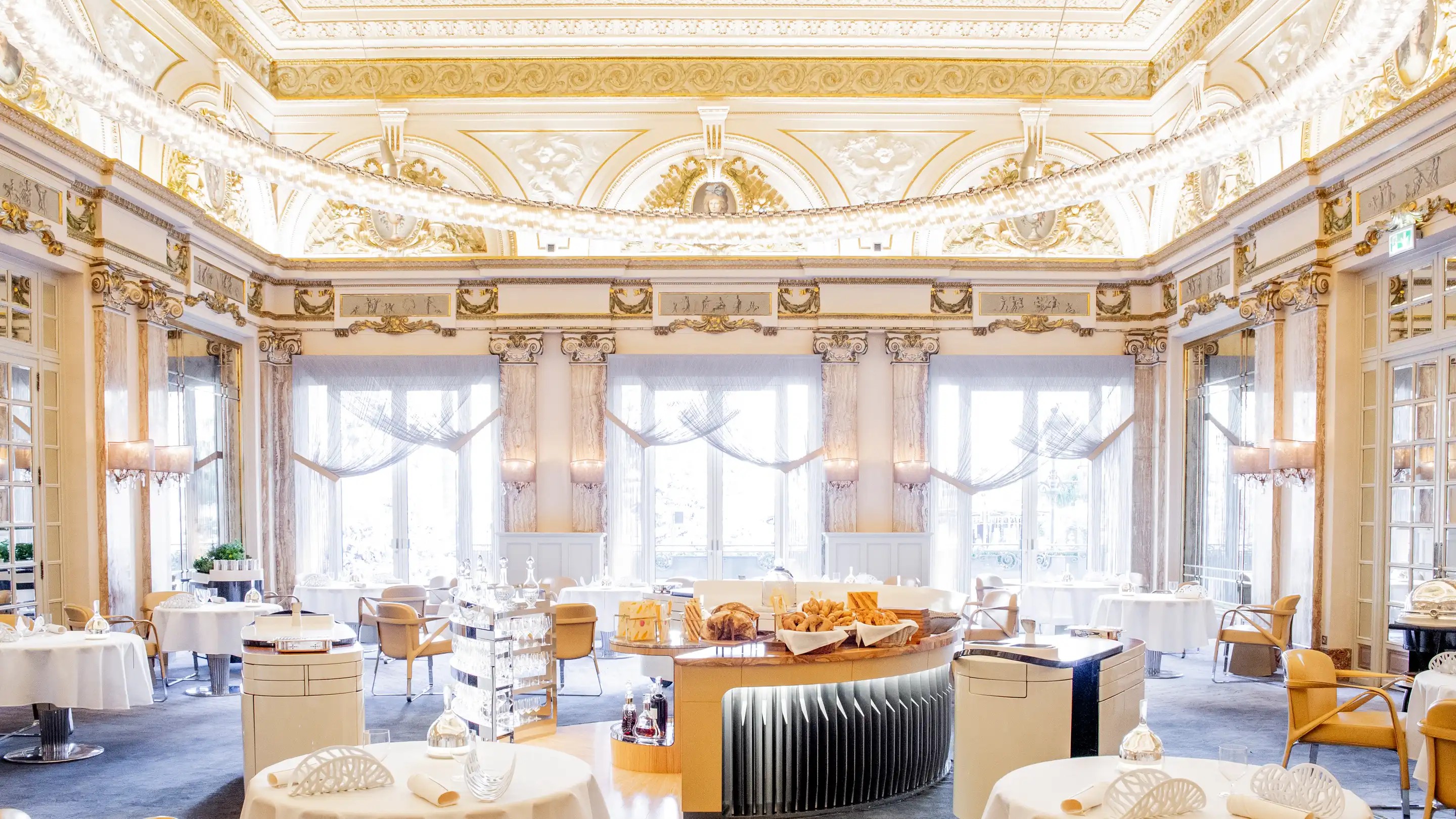 Le restaurant Le Louis XV © Hôtel de Paris