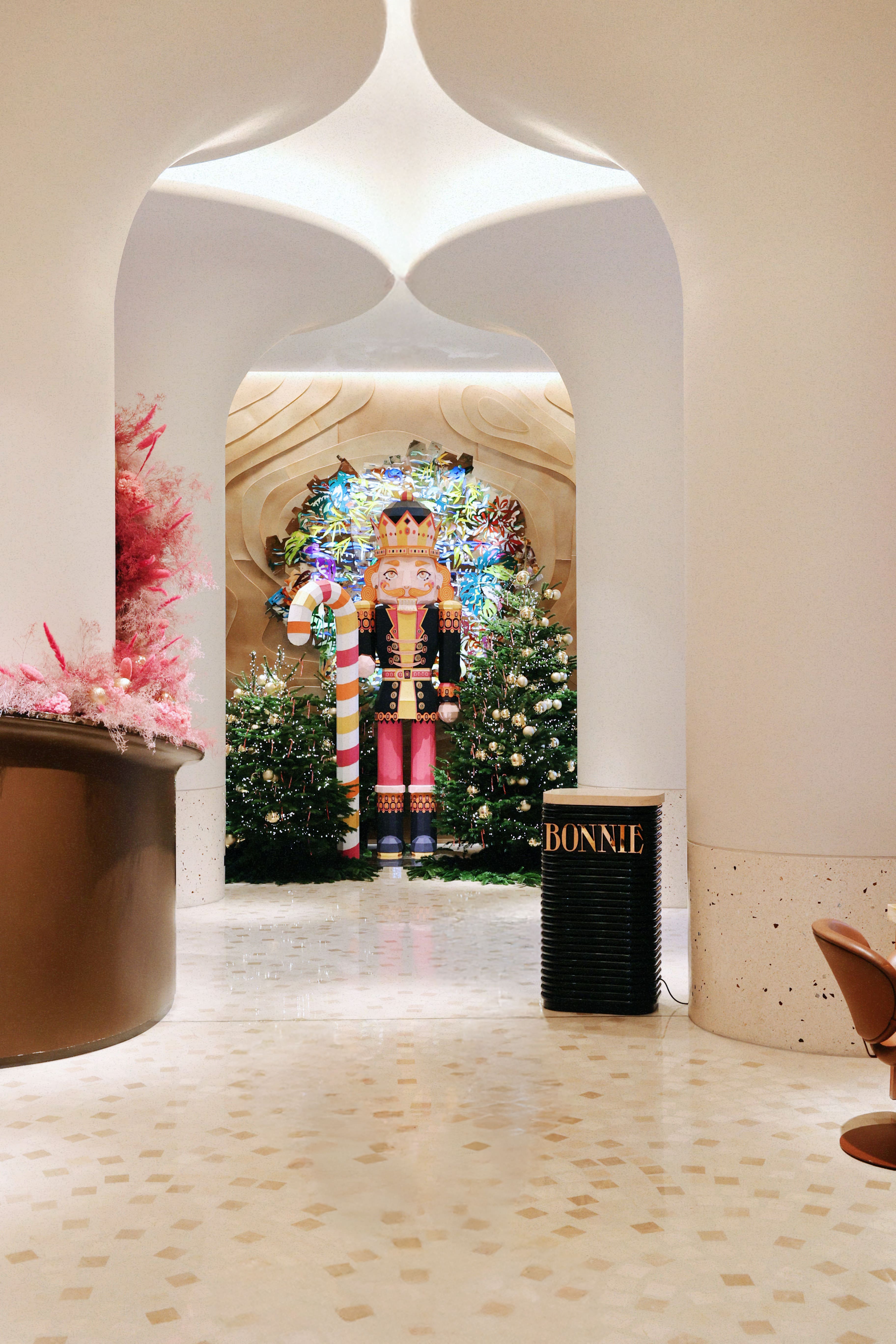 La figure monumentale représentant casse-noisette © SO/ La figure monumentale représentant casse-noisette © SO/