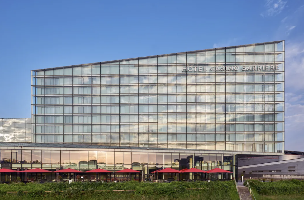 Vue de l’hôtel de Lille Premium Collection © Barrière