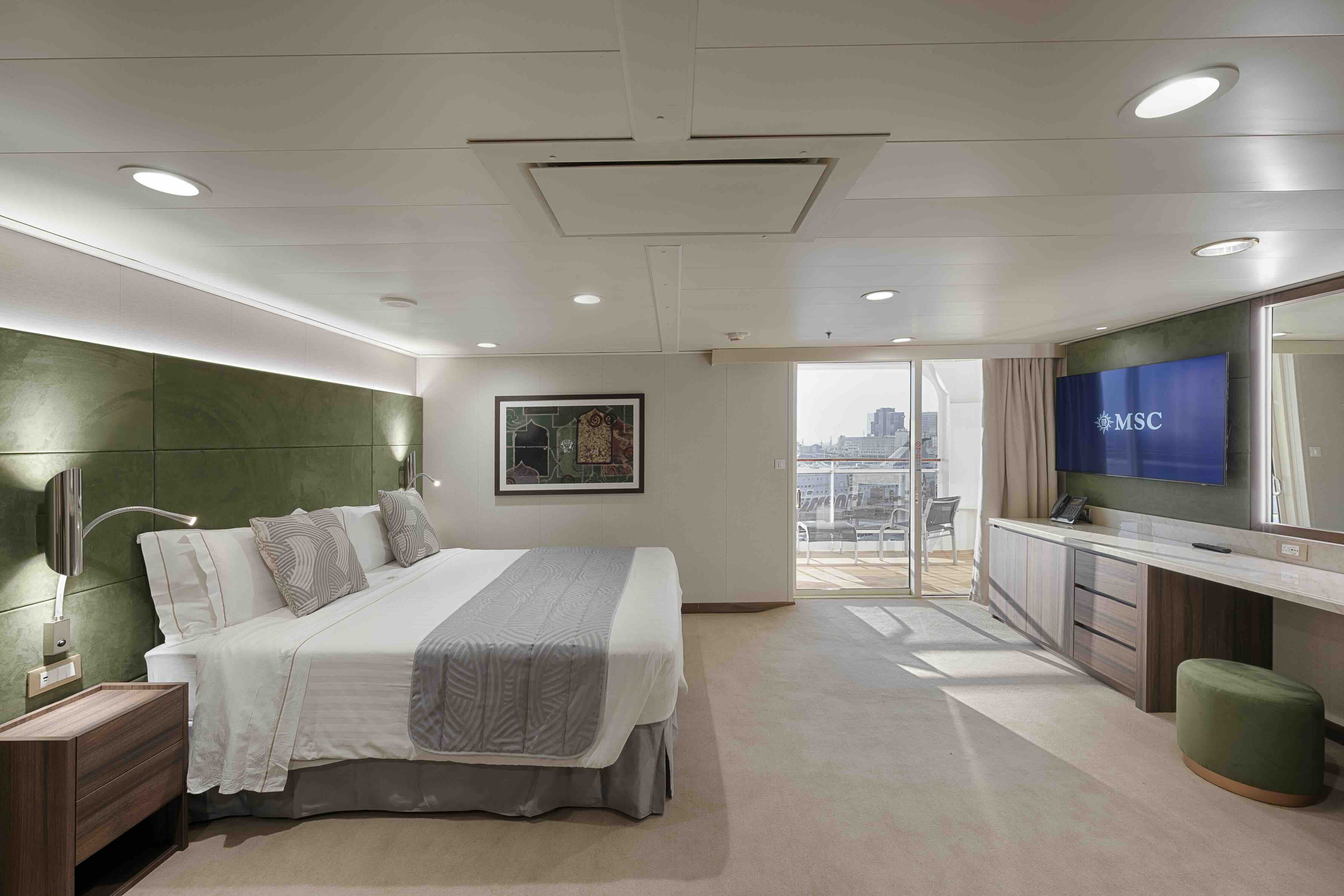 Une suite Deluxe au sein du yacht club du navire MSC Magnifica © MSC Croisières SA Une suite Deluxe au sein du yacht club du navire MSC Magnifica © MSC Croisières SA