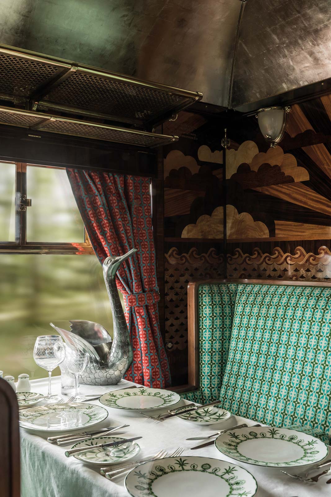 Belmond British Pullman par Wes Anderson © Belmond/Nicolas Receveur