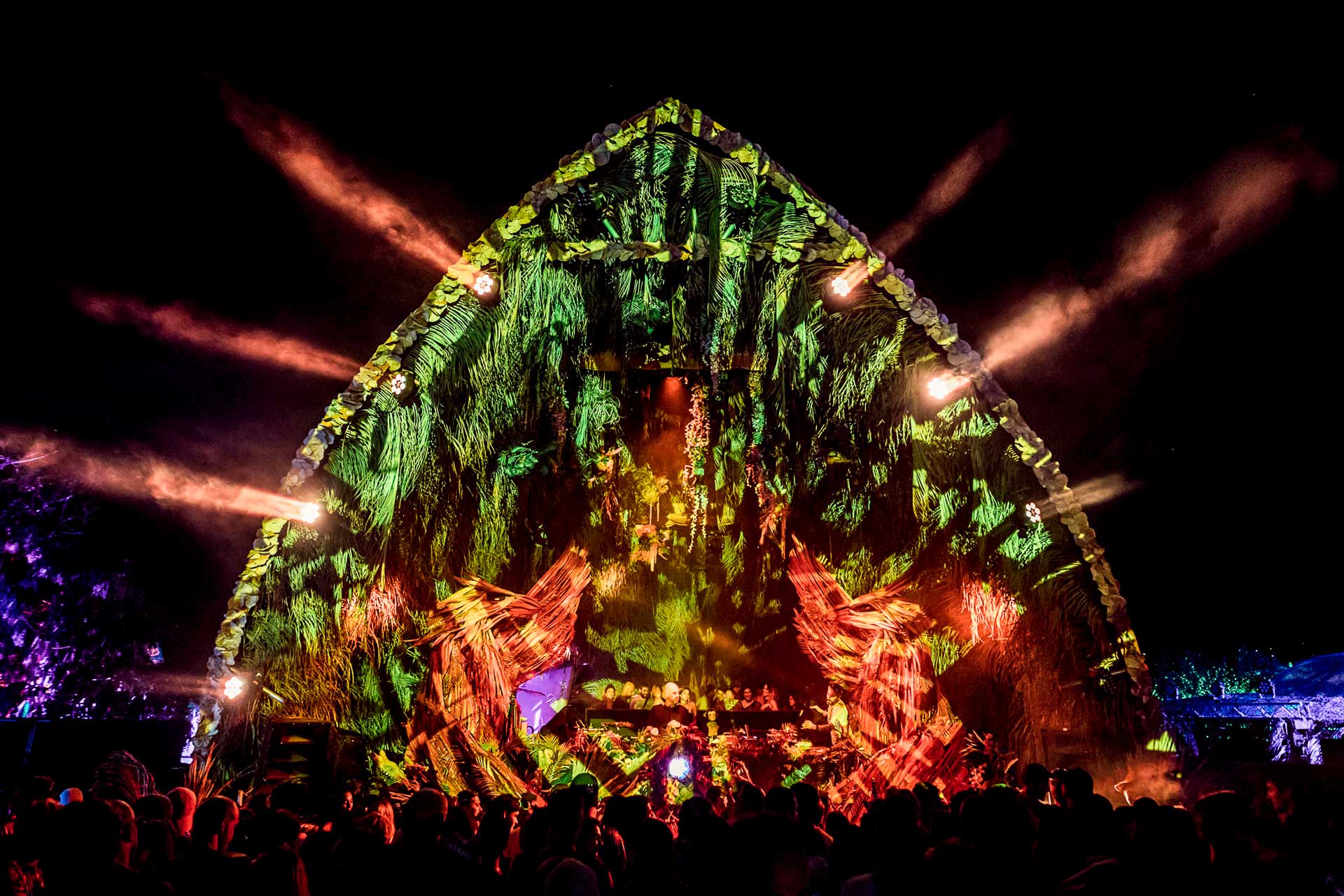 SXM Festival – Happy Bay – Arc Stage © Off Brand Project SXM Festival – Happy Bay – Arc Stage © Off Brand Project