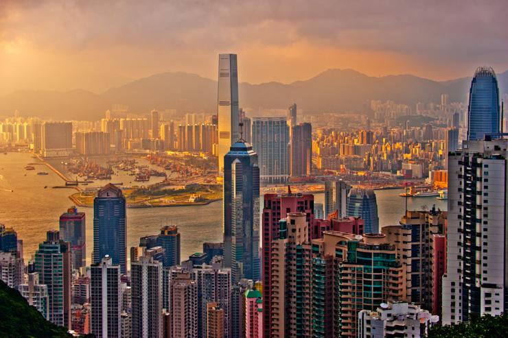 Vue panoramique de Hong Kong depuis les hauteurs de Hong Kong Island