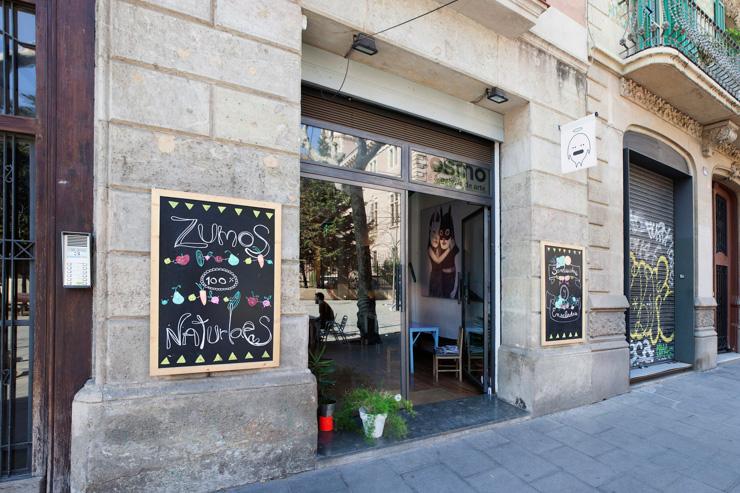 Cosmo (Barcelone) - Extérieur du café