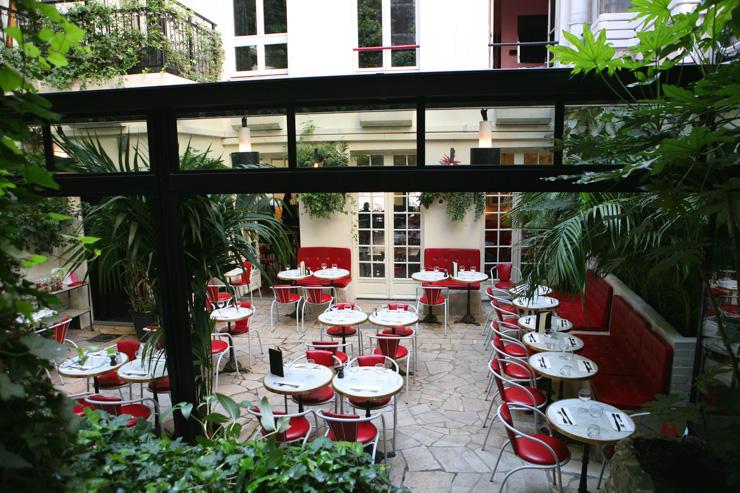 Terrasse de l'Hôtel Amour