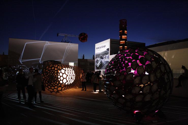 Installations lumineuses au DOX