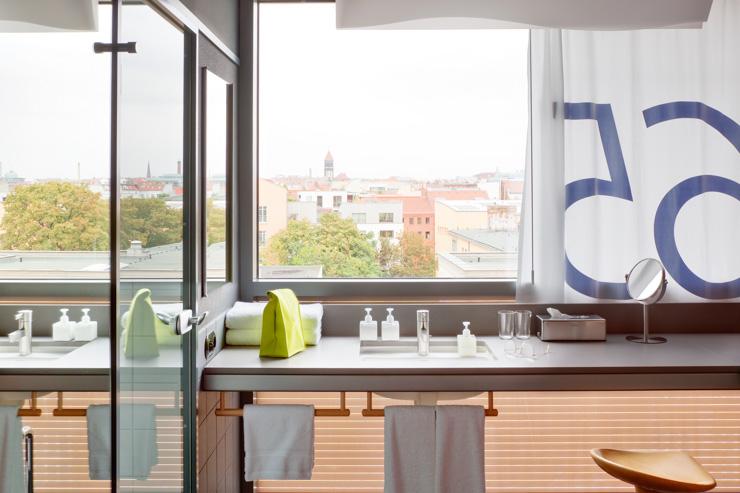 Casa Camper Berlin - Vue sur la ville depuis la salle de bains