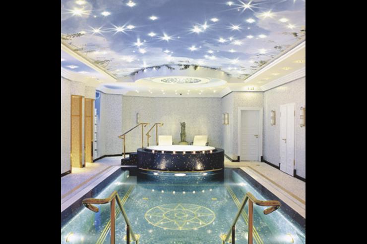 The Ritz-Carlton Berlin - La piscine du spa