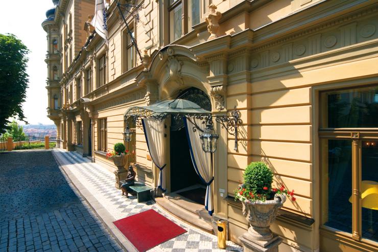 Le Palais Hotel à Prague - Entrée de l'hôtel