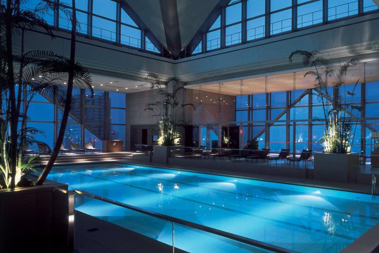 Park Hyatt Tokyo - Piscine de l'hôtel au 46ème étage