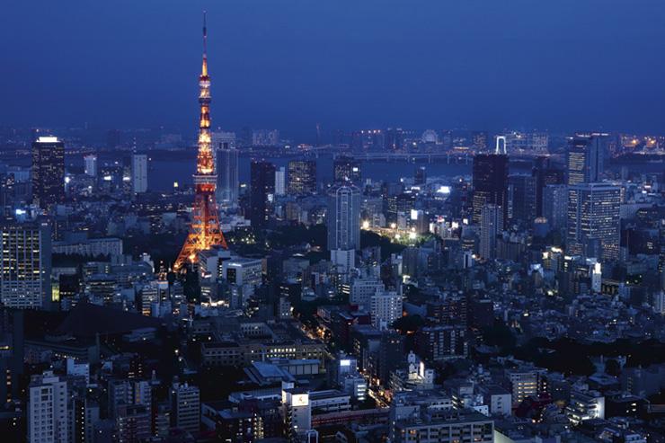 The Ritz-Carlton Tokyo - Vue sur la Tour de Tokyo depuis l'hôtel