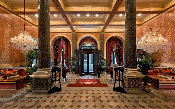 Pera Palace, institution stambouliote