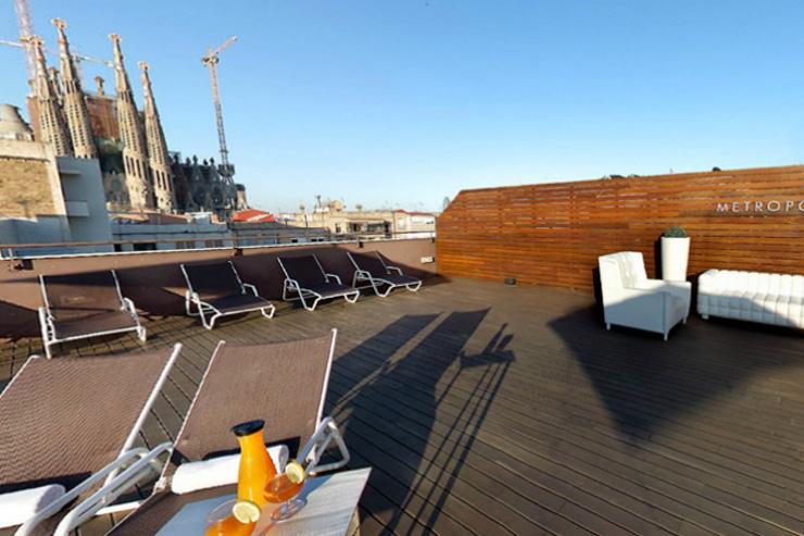 Metropolitan Sagrada Familia - Sundeck sur le toit