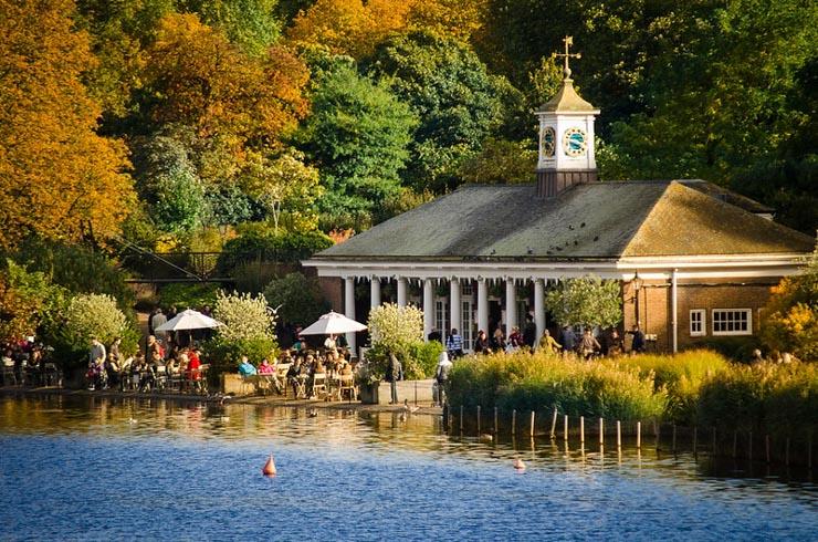 La plage du Serpentine Lido au coeur de Hyde Park