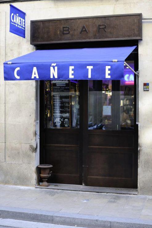 Cañete - Entrée du bar-restaurant