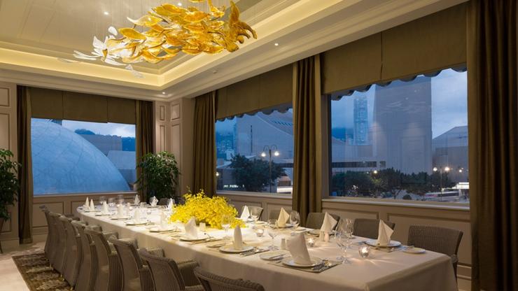 Le restaurant Verandah à l'hôtel The Peninsula de Hong Kong