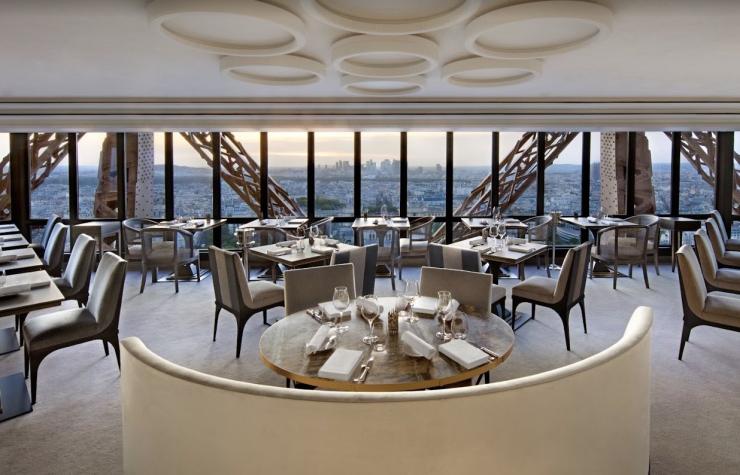 Le Jules verne, un deux étoiles dans le ciel de Paris