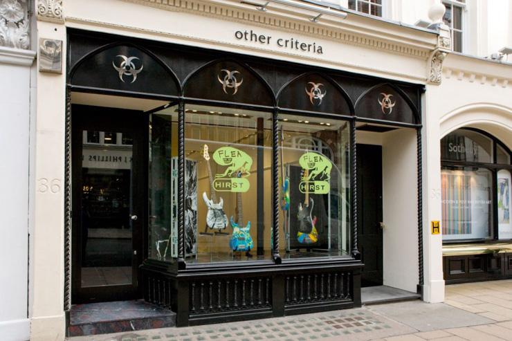 Other Criteria - Façade sur New Bond St