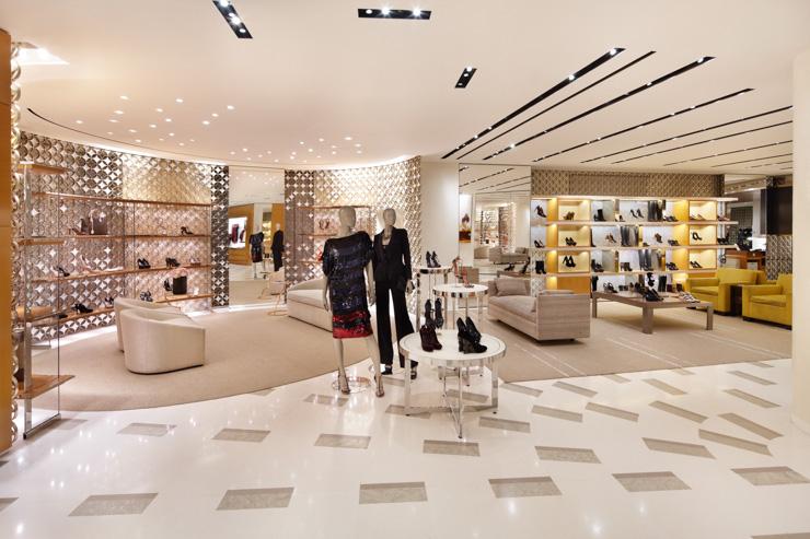 Flagship store Louis Vuitton sur les Champs-Elysées - Prêt-à-porter