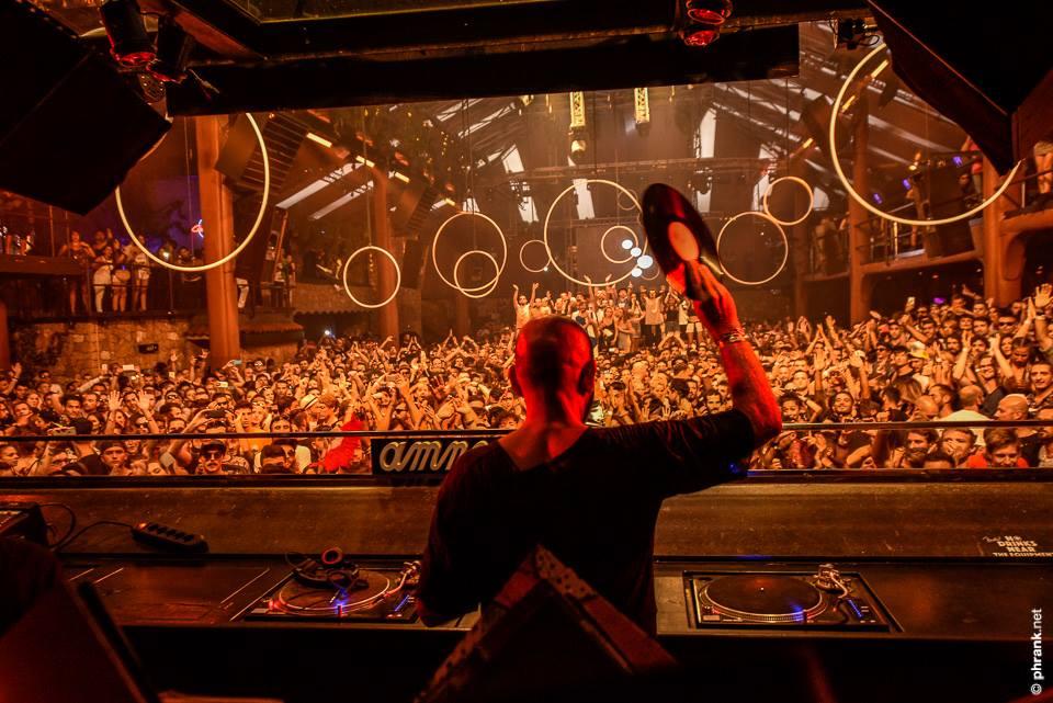 Sven Väth, vétéran de la scène techno de l’île, fait toujours le plein à Cocoon