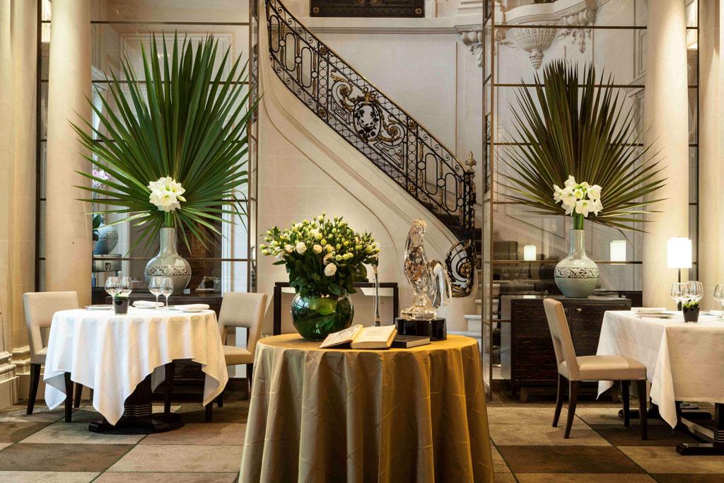 La salle Trianon est l’une des salles les plus élégants du Taillevent © Arnaud Meyer