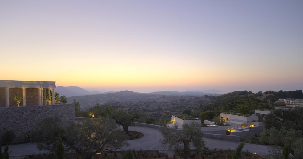 Coucher de soleil sur l’Amanzoe © Aman