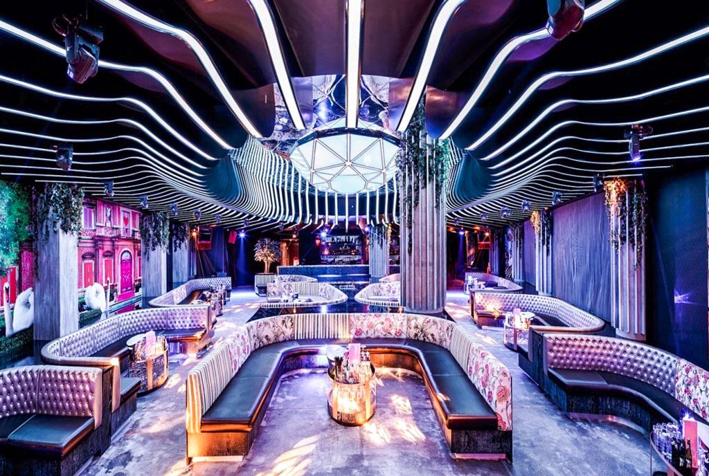 Le Provocateur, au Four Seasons Resort Jumeirah, est l’un des clubs les plus glamours de Dubaï © Provocateur