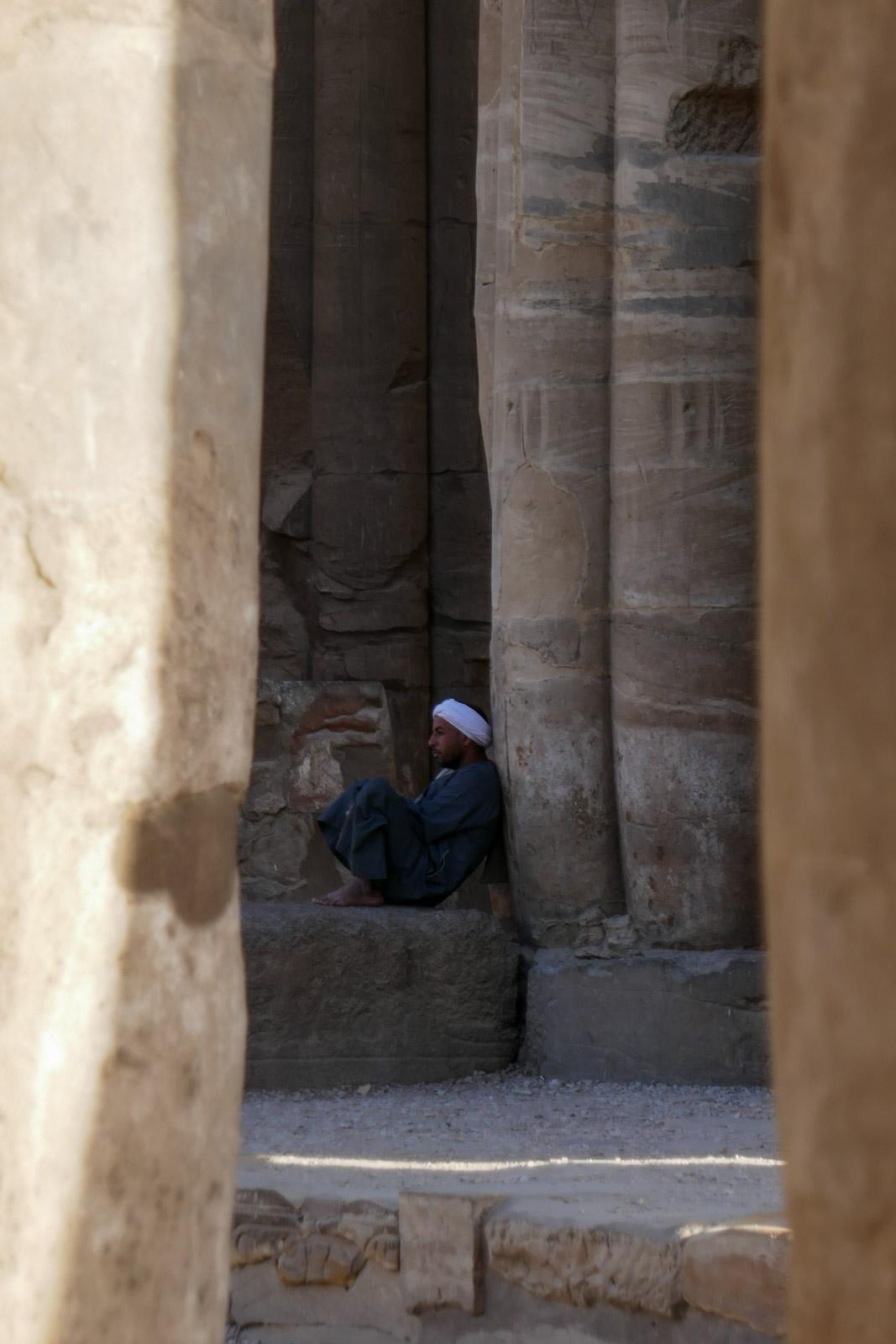 17 h - La chaleur commence à diminuer quand nous arrivons au temple de Karnak