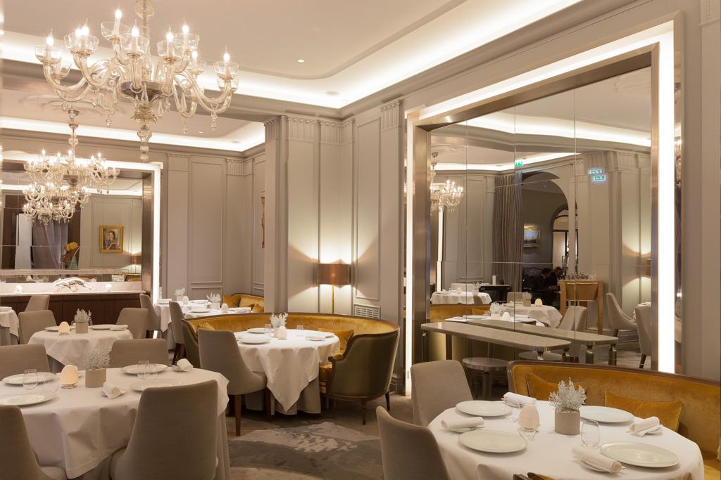La salle à manger, chic et intemporelle de La Table du Lancaster © Hôtel Lancaster