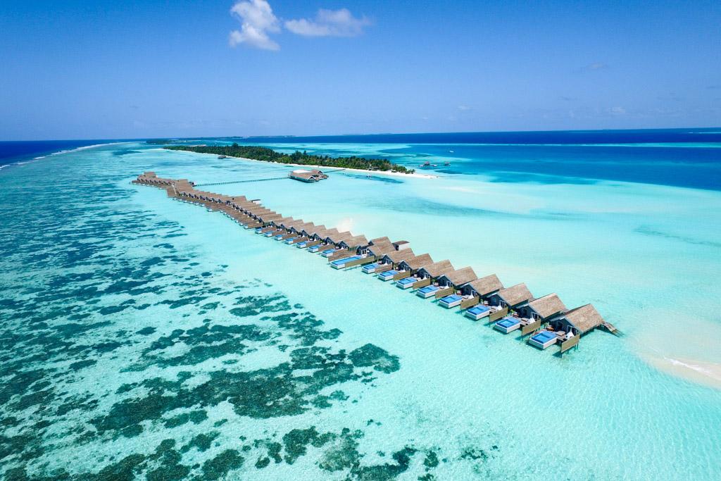 lux south ari atoll