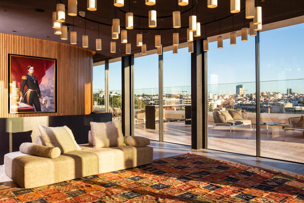 Bienvenue au Memmo Príncipe Real, boutique-hôtel de luxe perché sur une colline du quartier éponyme