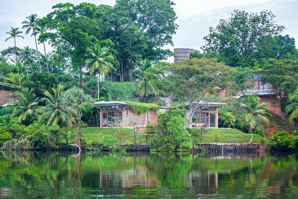 La première caractéristique de ce boutique-resort ambitieux est son intégration dans l’environnement