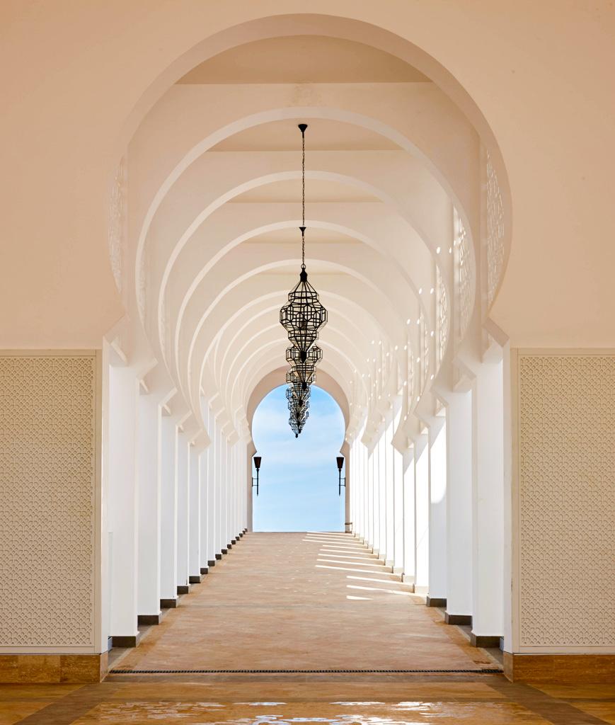 Comme pour tous ses resorts, Banyan Tree a fait le pari d’une architecture inspirée des traditions et de l’environnement culturel local