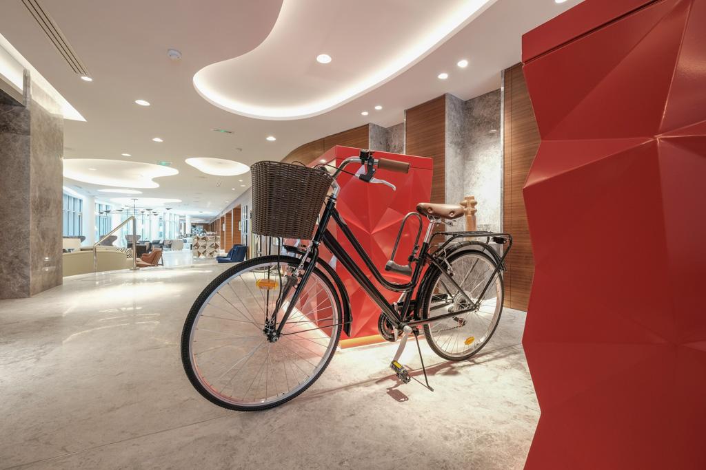 Pour les chambres des catégories "Bobo" et au-delà, des vélos sont mis à la disposition des hôtes