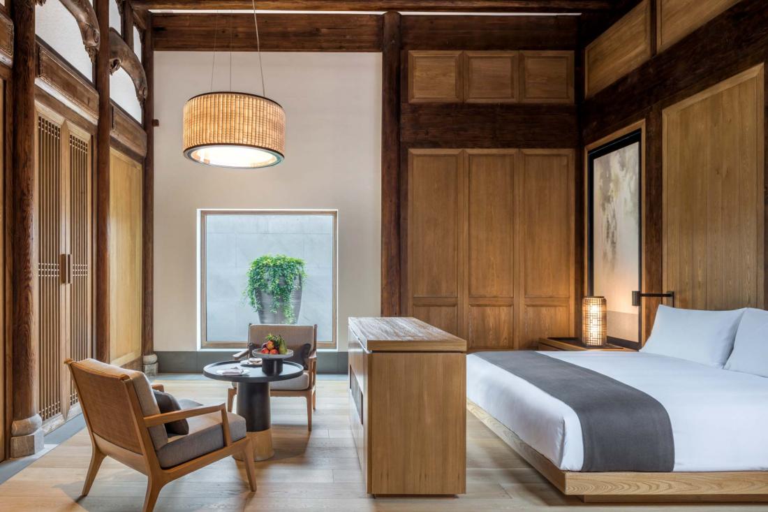 Douze des maisons historiques sauvées et restaurées du Jiangxi ont été transformées en résidences luxueuses