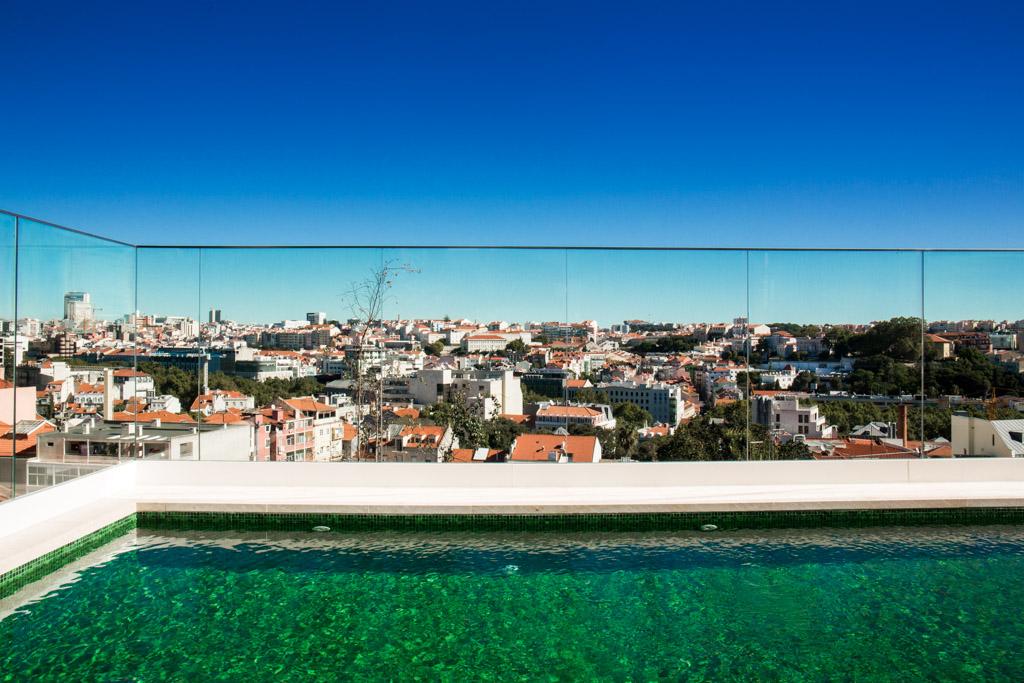 Point fort de l’hôtel, ses vues sur la capitale portugaise