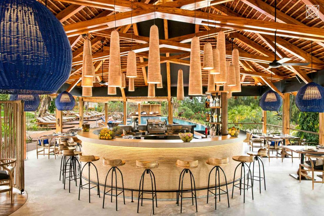 Le restaurant et bar Maisha sert une cuisine qui mélange les influences indiennes et méditerranéennes.