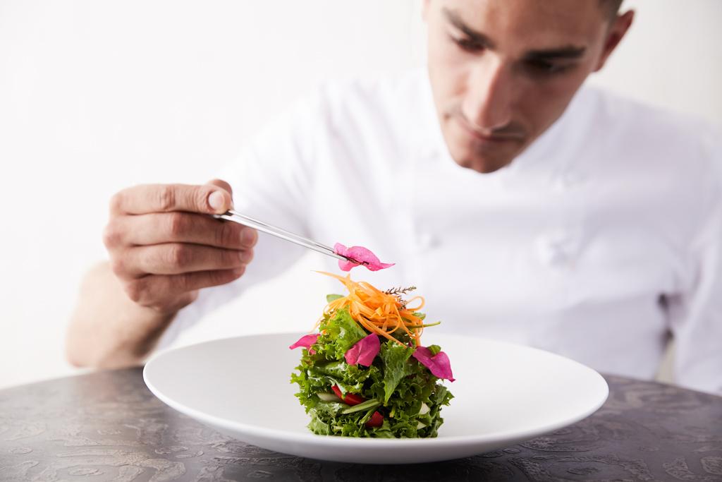 Quant à l’offre gastronomique, elle est l’un des piliers de la stratégie de Sikelia pour séduire une clientèle exigeante