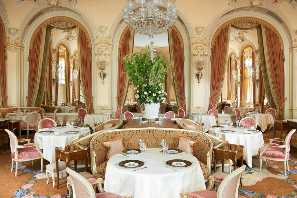 L’Espadon, le grand restaurant du Ritz, a aussi fait peau neuve : nouveau chef et décor remanié