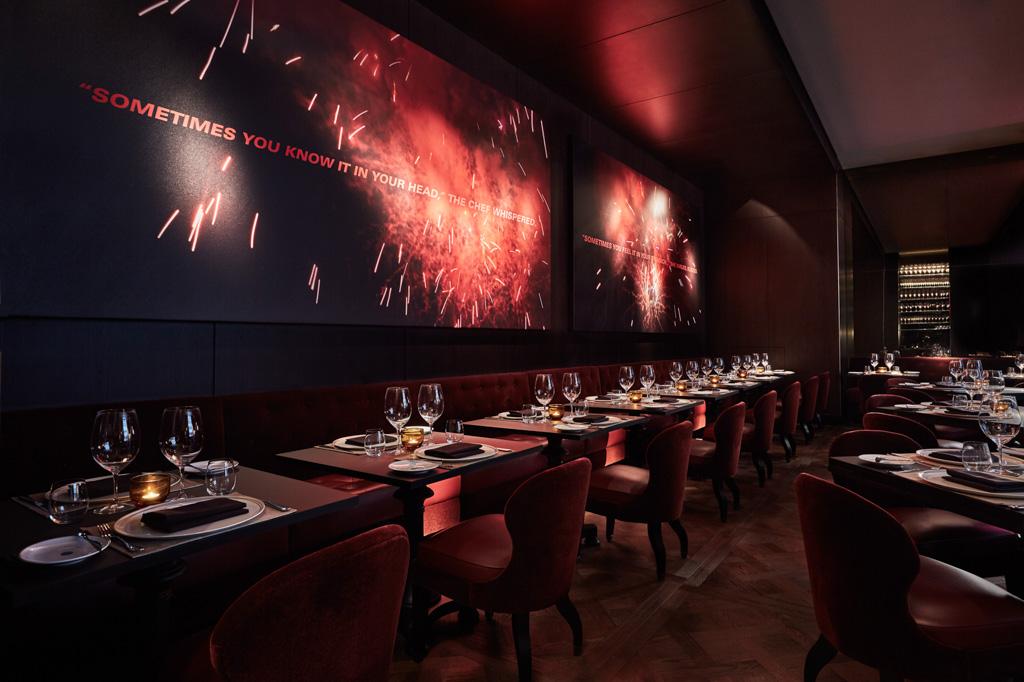 Le restaurant CUT by Wolfgang Puck au sein de l’hôtel marque l’arrivée du célèbre chef à New York